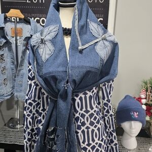 Blue Denim Women's Jacket with Leaf Embroidery